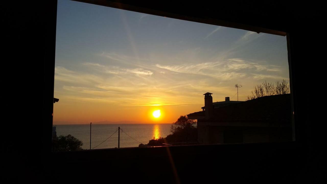 Sss Saronida Sunset Spot Exterior photo